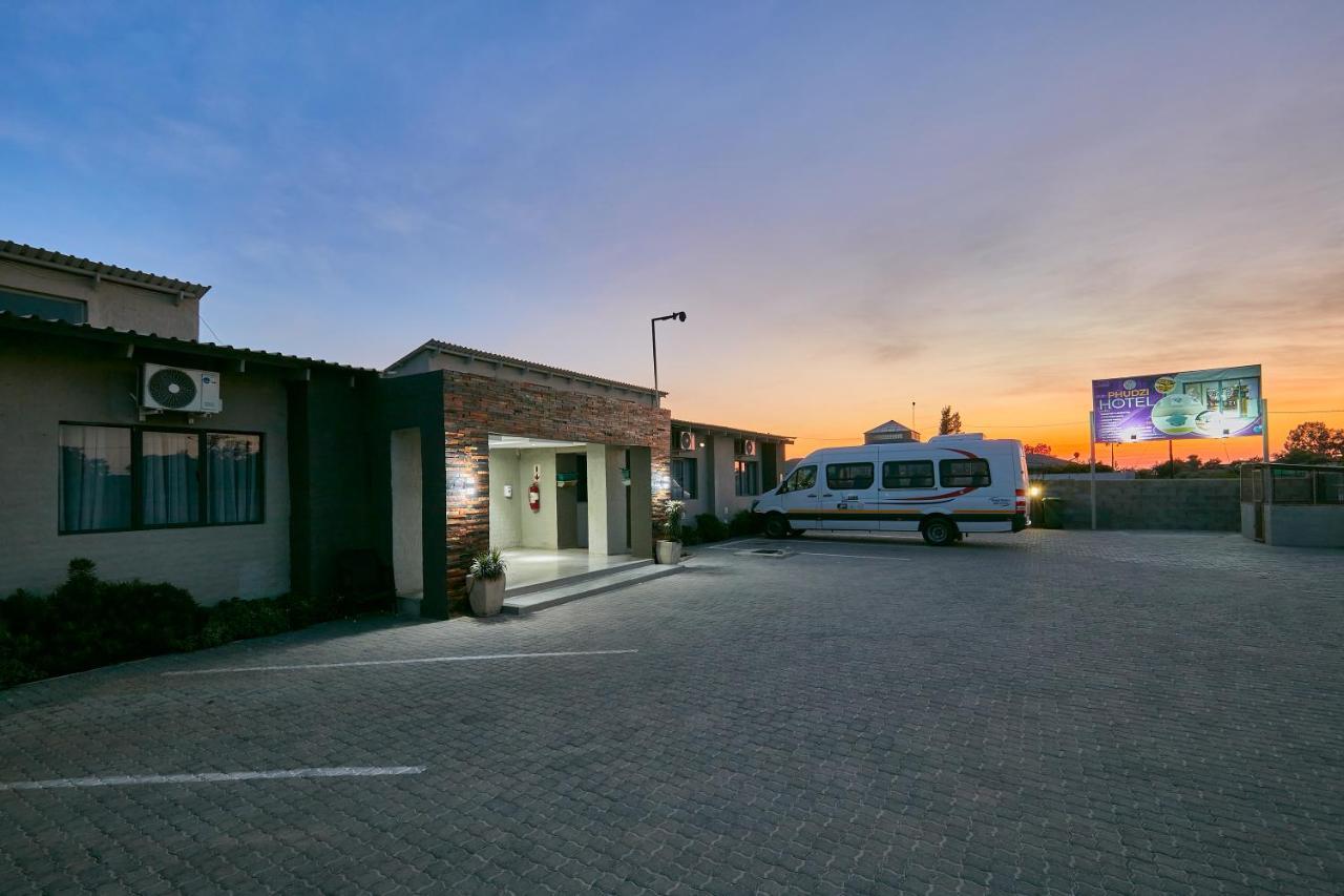 Phudzi Hotel Letlhakane Exterior foto